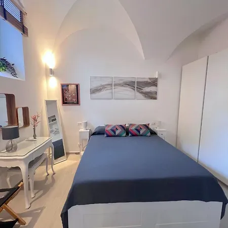 Divine Terrace Stylish St Peter *