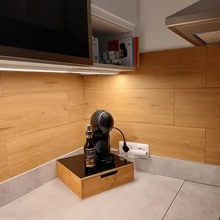 Divine Terrace Stylish St Peter 公寓