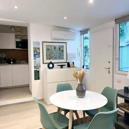 Divine Terrace Stylish St Peter *