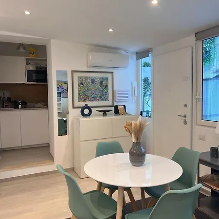 Divine Terrace Stylish St Peter Apartment *